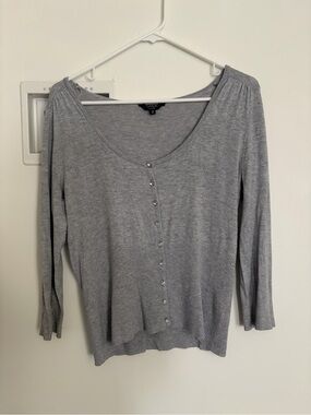 SAVIDA Gray Scoop Neck Button-Front Women's cardigan